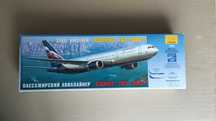 Сборная модель самолёта 1:144 Boeing 767-300