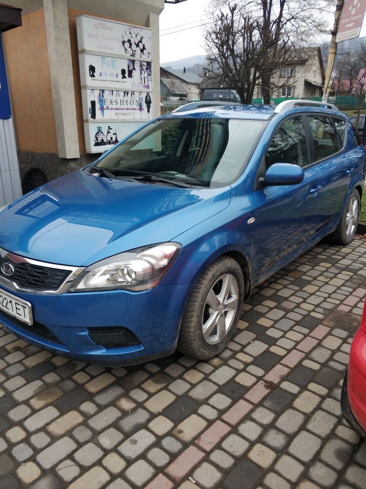 Kia ceed 1.4 бензин