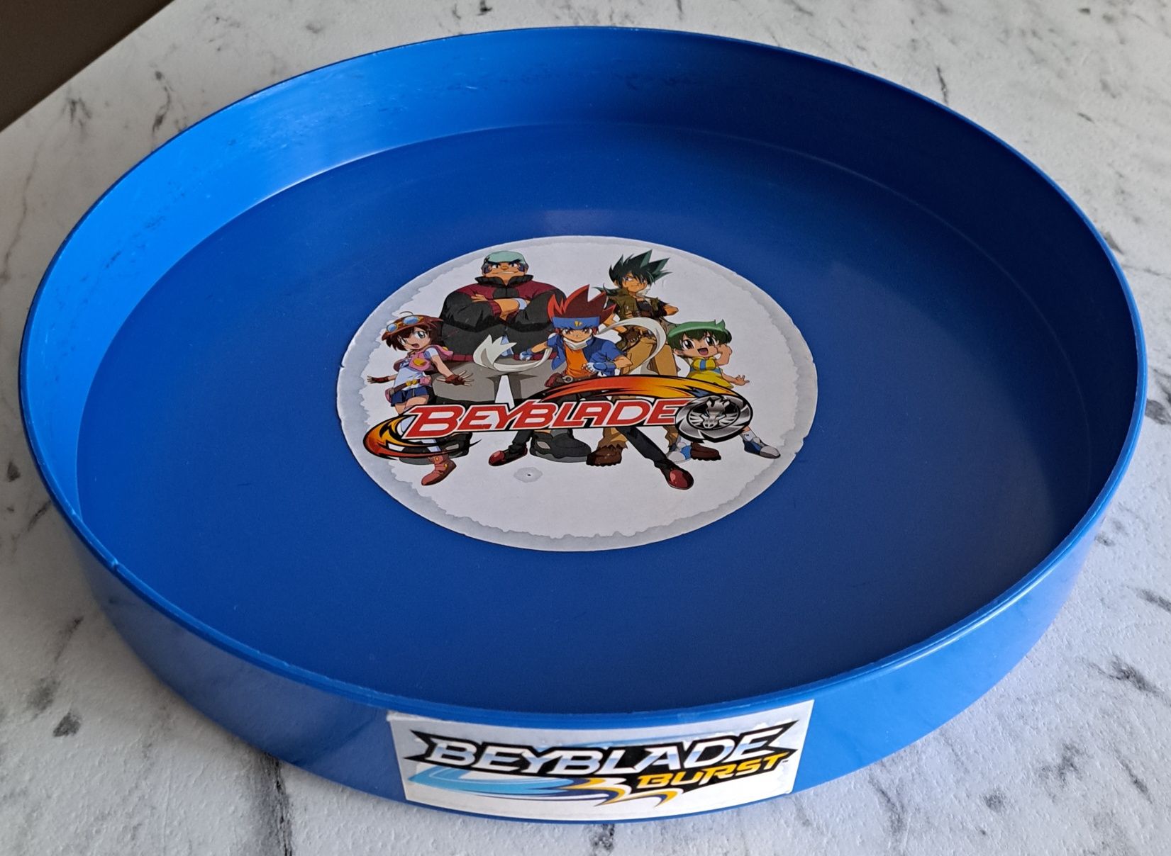 Б/у BeyBlade арена, 150 грн.