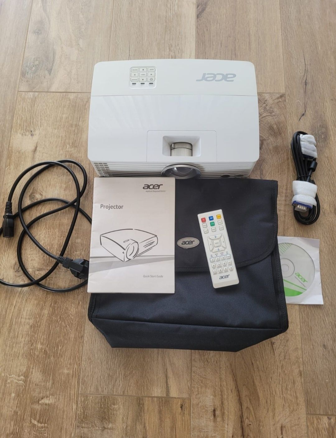 Projektor DLP Acer H6502BD biały