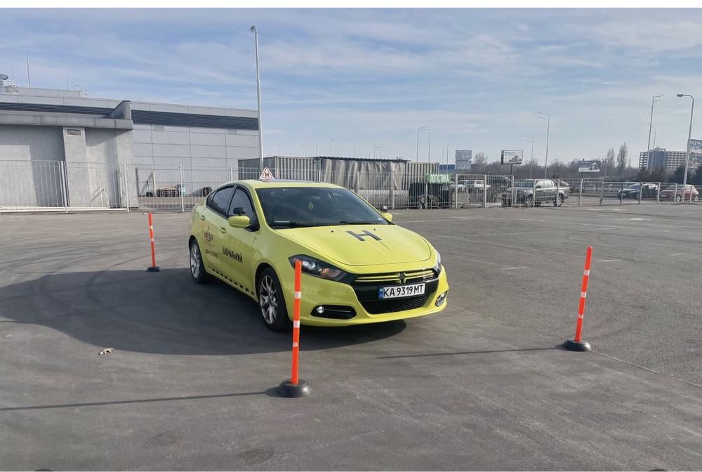 Автоінструктор. Приватні та індивідуальні уроки Автомат Лівий Берег