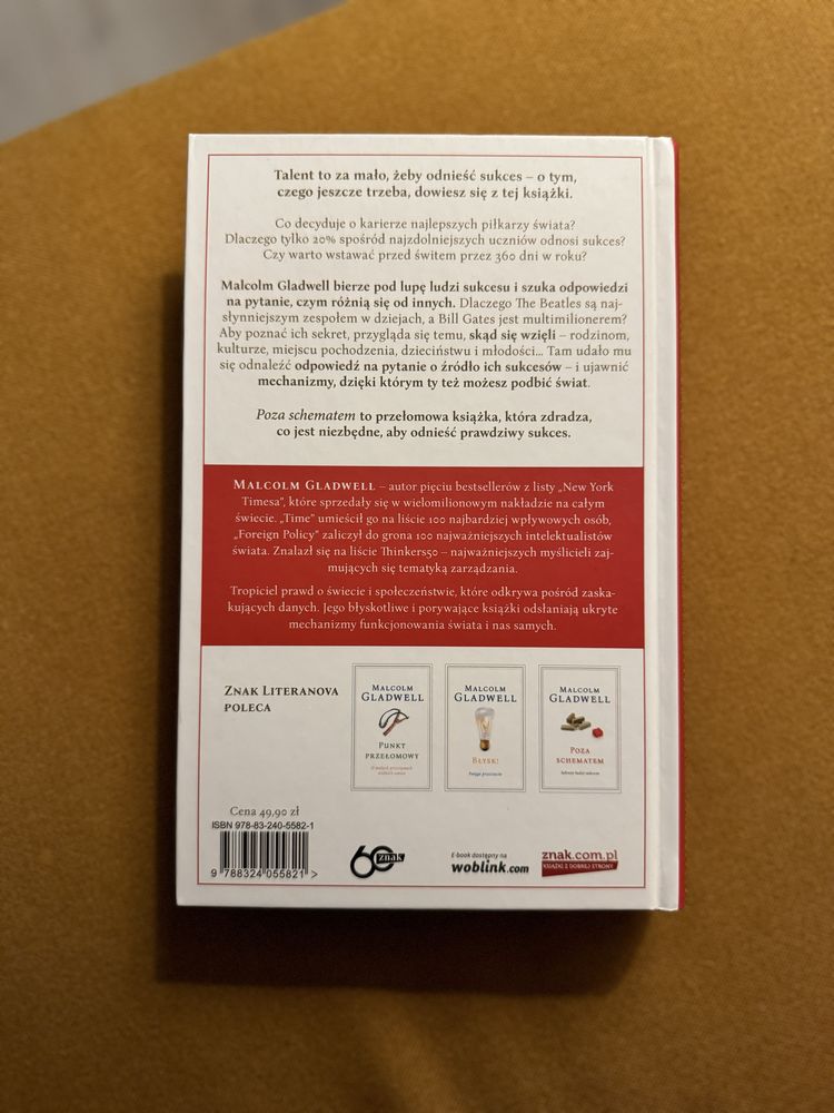 Książka Poza Schematem - Malcolm Gladwell