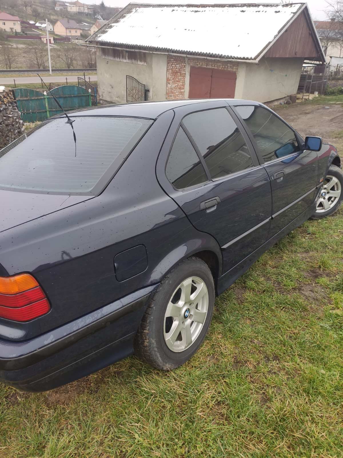 BMW е316 в ідеальному стані