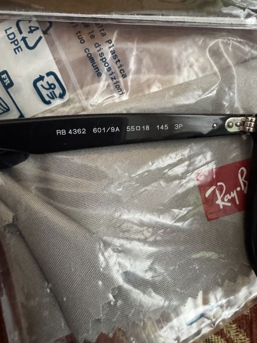 Okulary przeciwsłoneczne z polaryzacją Rayban RB4362