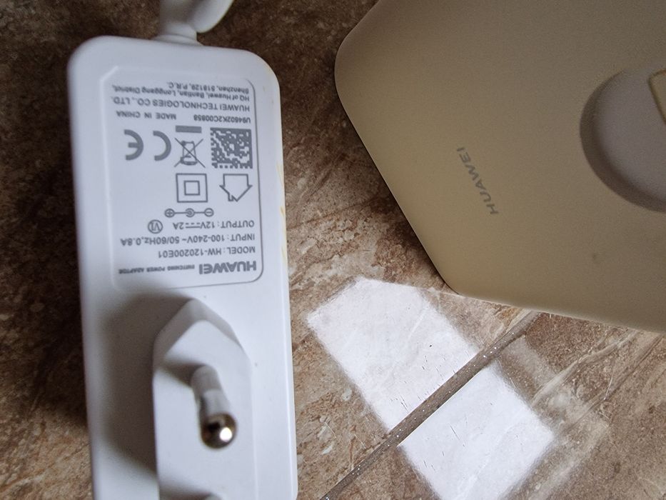 Router  na karte Huawei B818-260