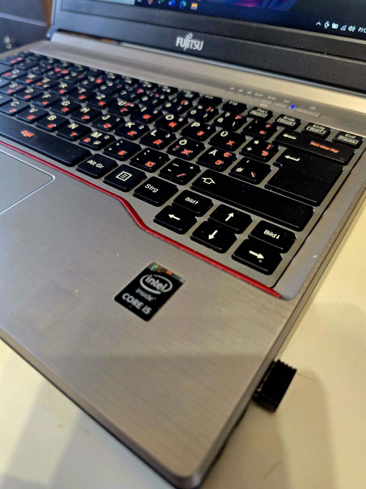 Fujitsu 13,3. SSD250+1тб, 16 гб, АКБ 5+ часов, SIM