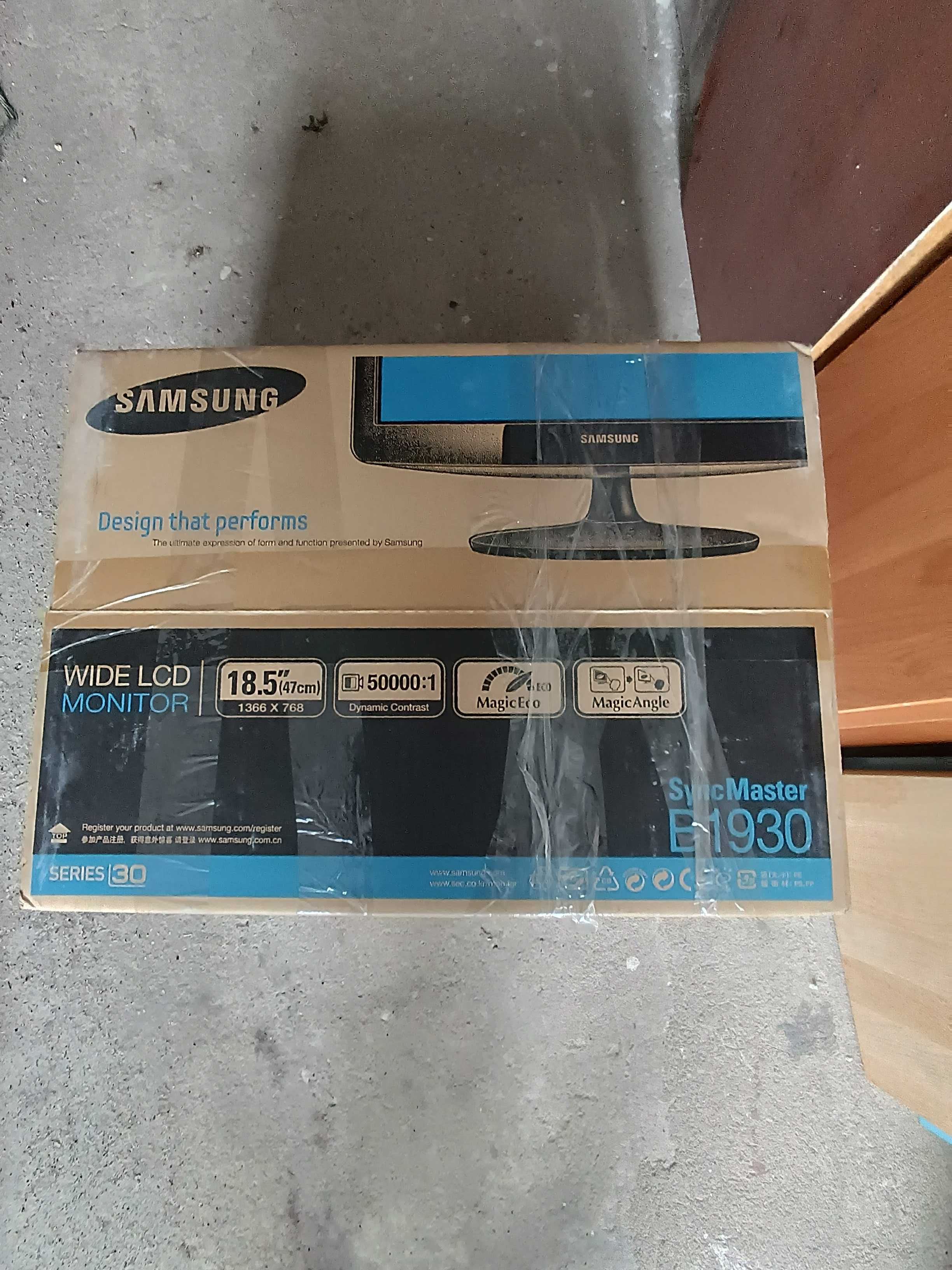 Monitor Wide LCD SAMSUNG