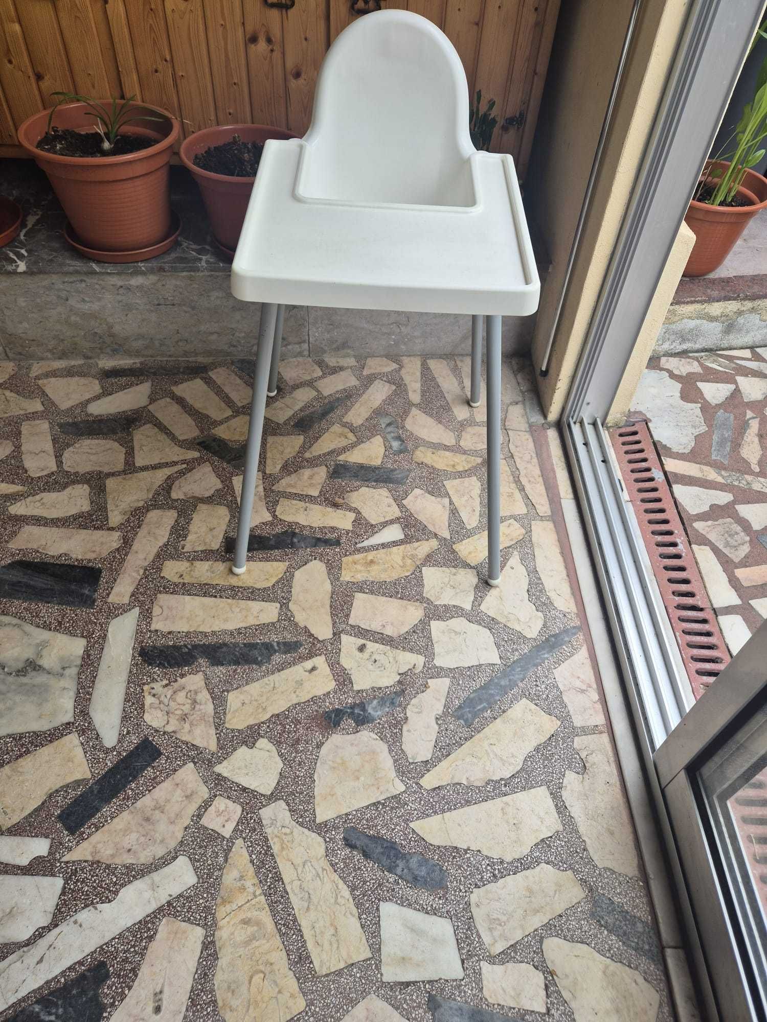 Cadeira bebé em bom estado