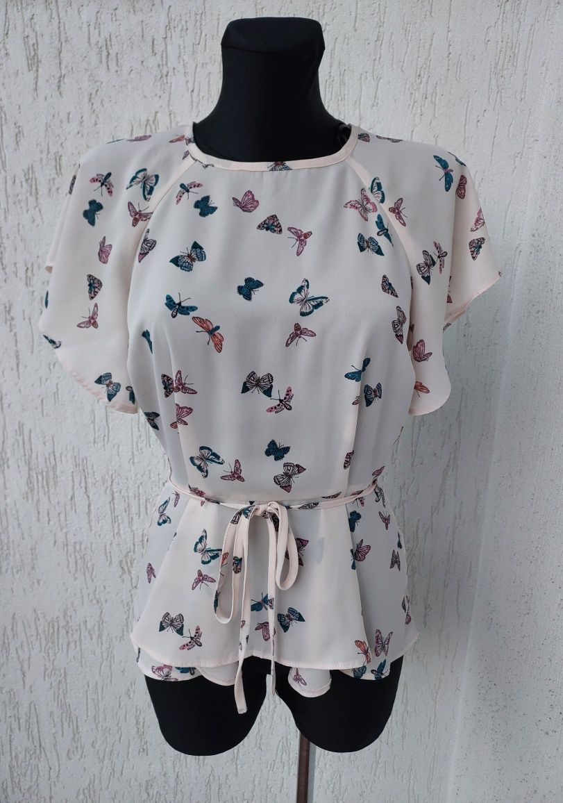 Bluzeczka w motyle roz M/L.