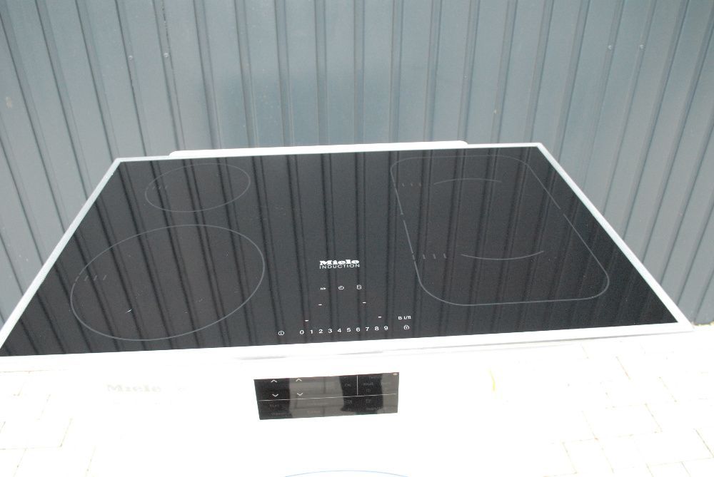 Płyta indukcyjna Miele KM6347, PowerFlex 75,2cm