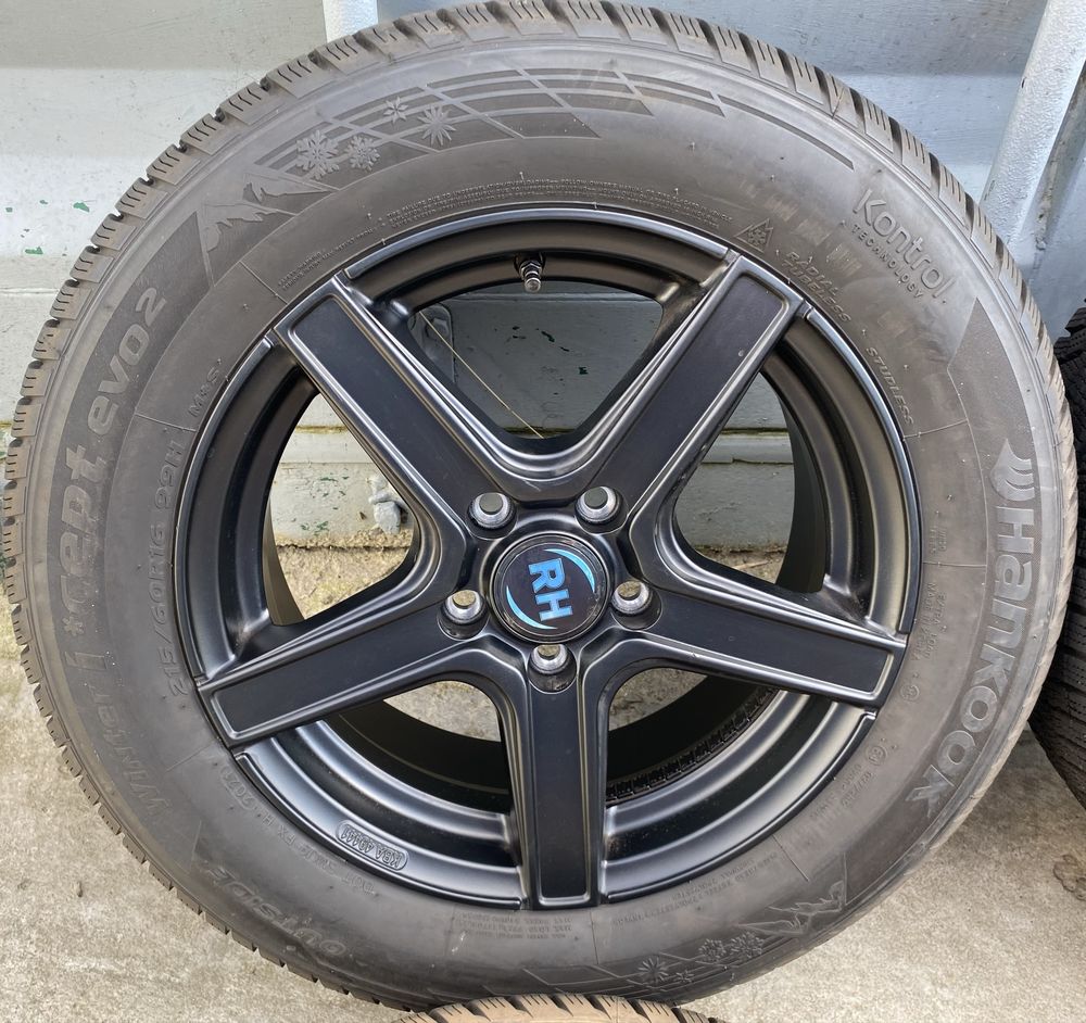 Alufelgi z oponami 215/60 R16 VW Passat B8 T-Roc Skoda Superb Karoq
