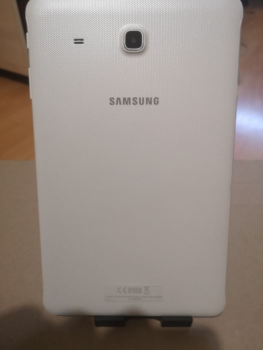 Samsung Galaxy Tab E