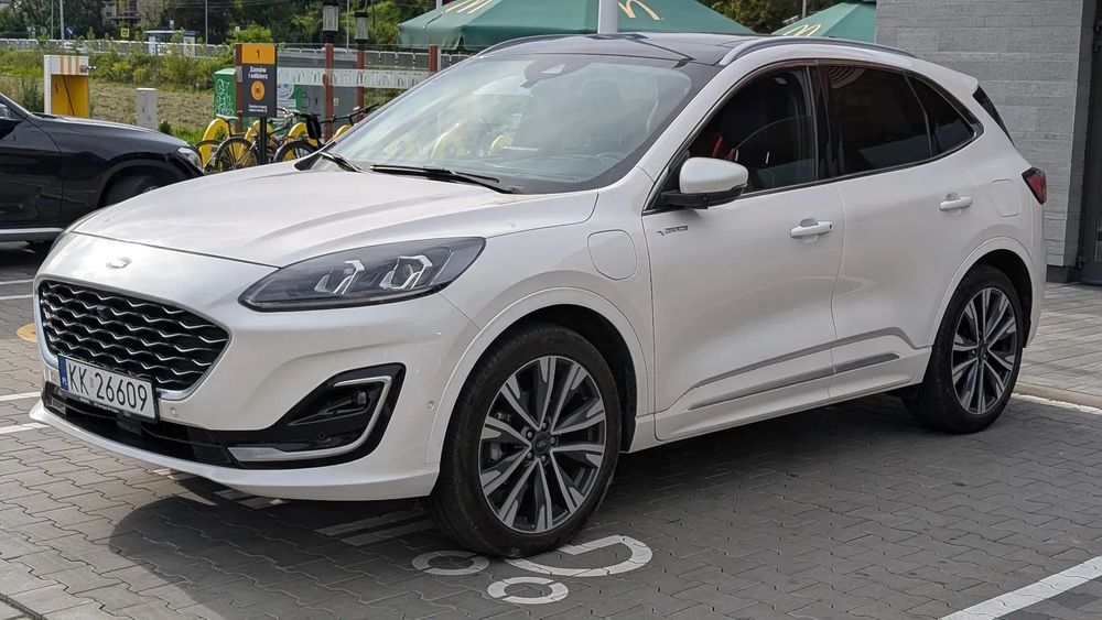 Ford Kuga Ford Kuga Vignale PHEV Panorama idealny stan