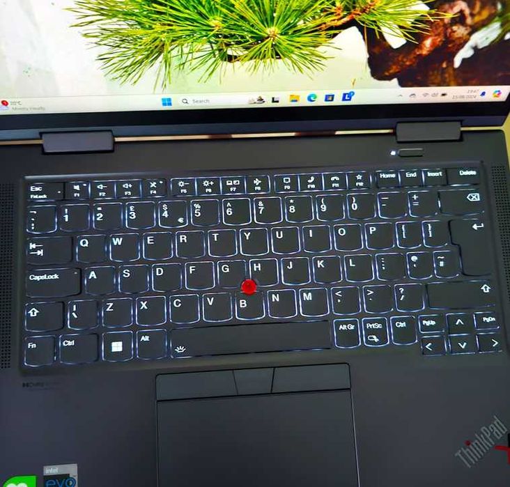 Sprzedam Lenovo X1 Yoga Tablet/Laptop 2w1