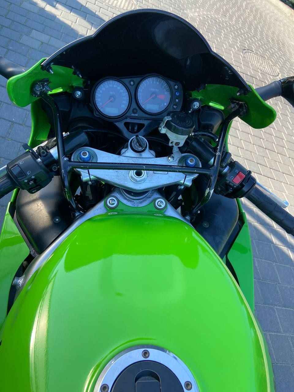 kawasaki ninja ZX6R  2001р.