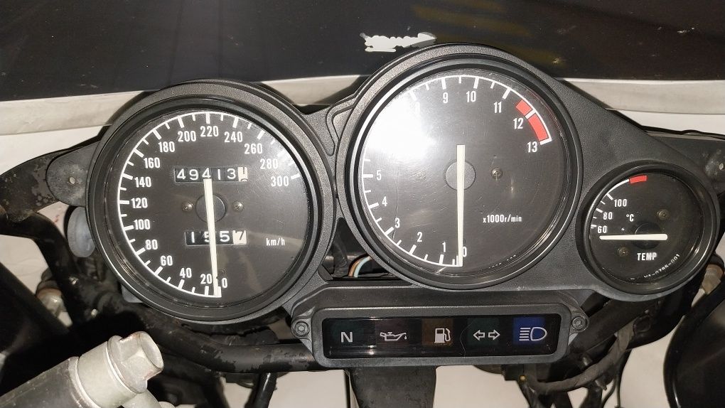 Yamaha FZR 1000 EXUP
