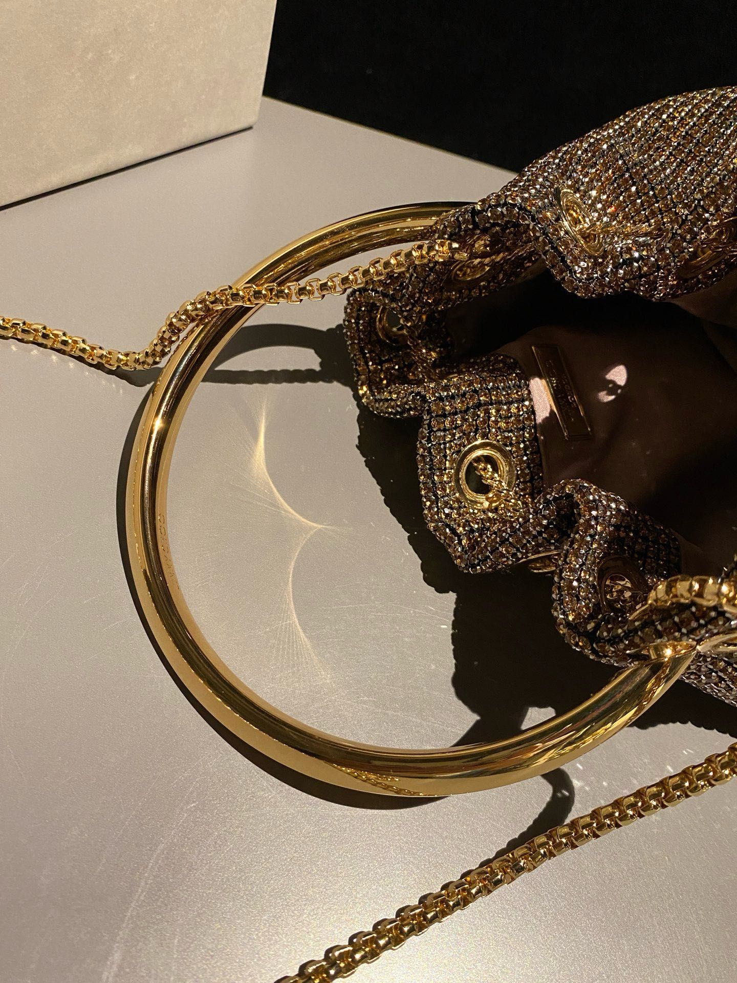 JIMMY CHOO – srebrna torebka