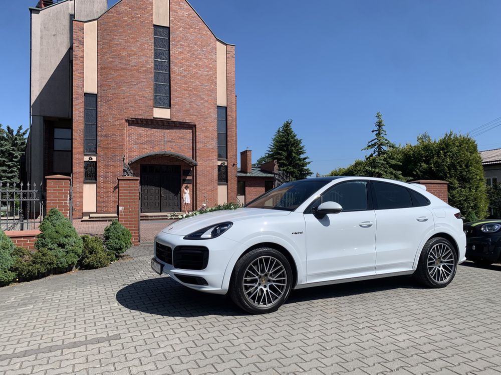 Porsche Cayenne Coupe 2023 suv do ślubu-Kraków, Wieliczka i okolice