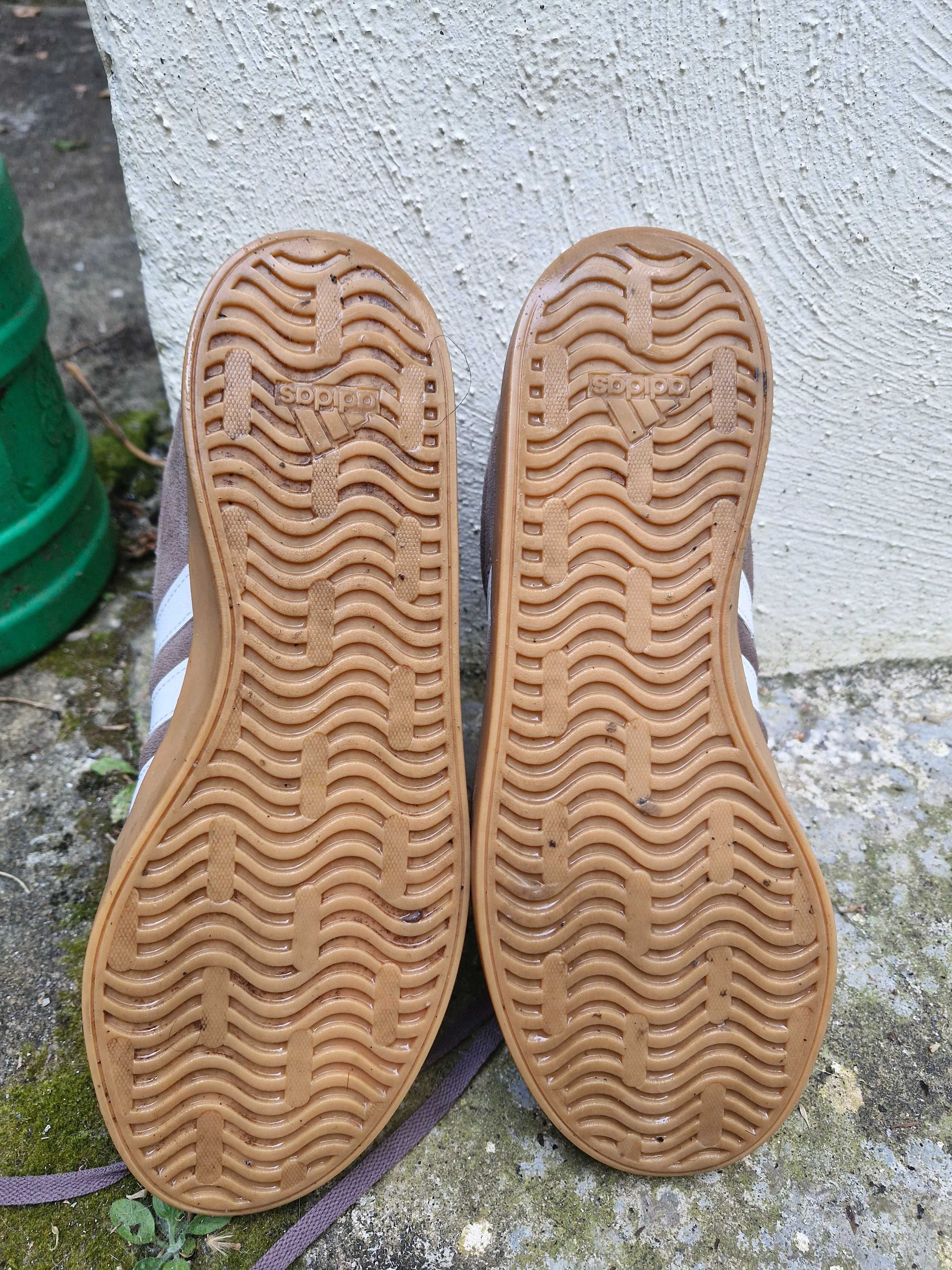 Sapatilhas ADIDAS VL Court 3.0_Castanhos