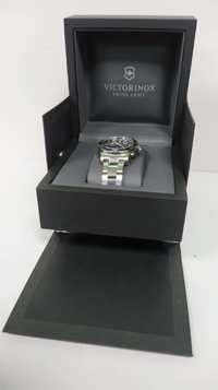 Часы наручные Victorinox Swiss Army V241304