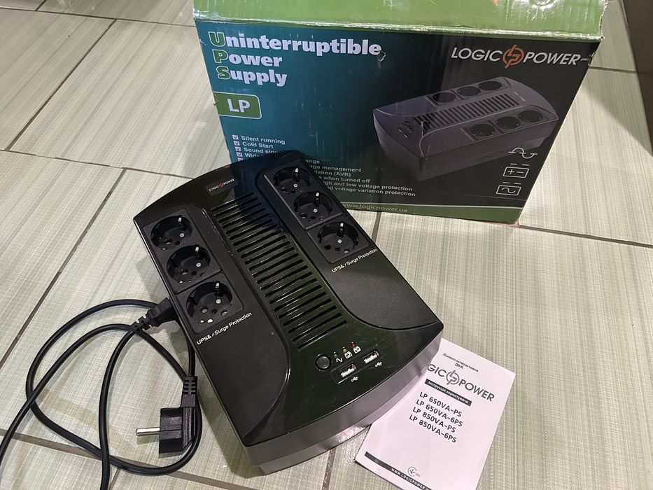 Джерело безперебійного живлення