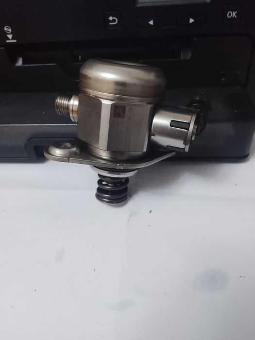 Паливний насос ПНВТ Hyundai Sonata 6 VI YF Santa Fe 3 III DM I40 VF Gr