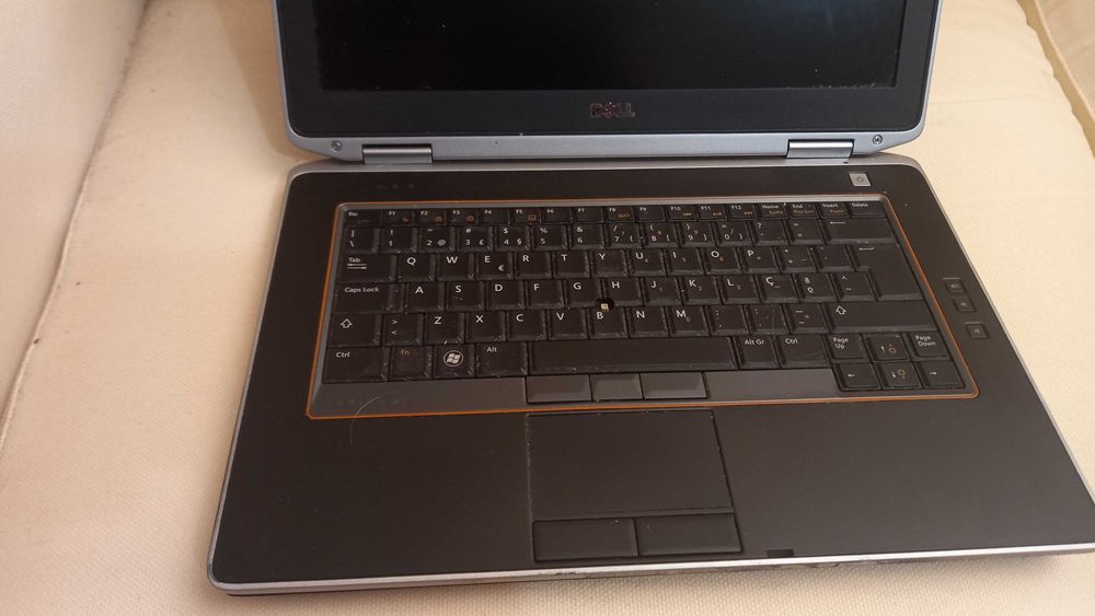 Computador Portátil Dell e6420 avariado