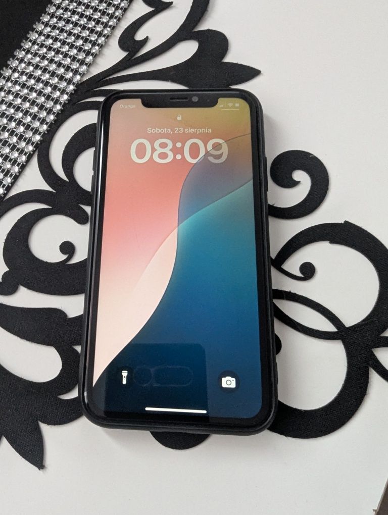iPhone Xr komplet bialy 64 gb komplet