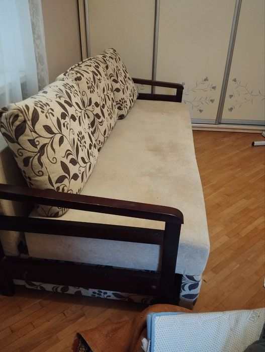 Продам диван Єврокнижка