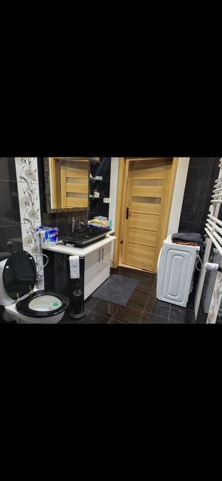 Wynajmę apartament z miejscem postojowym w hali w Kołobrzegu ul 1 Maja