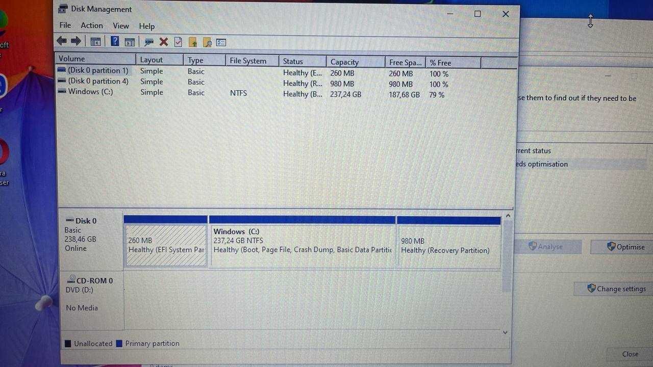 HP Laptop 17-ca0008no -– великий екран для роботи та навчання