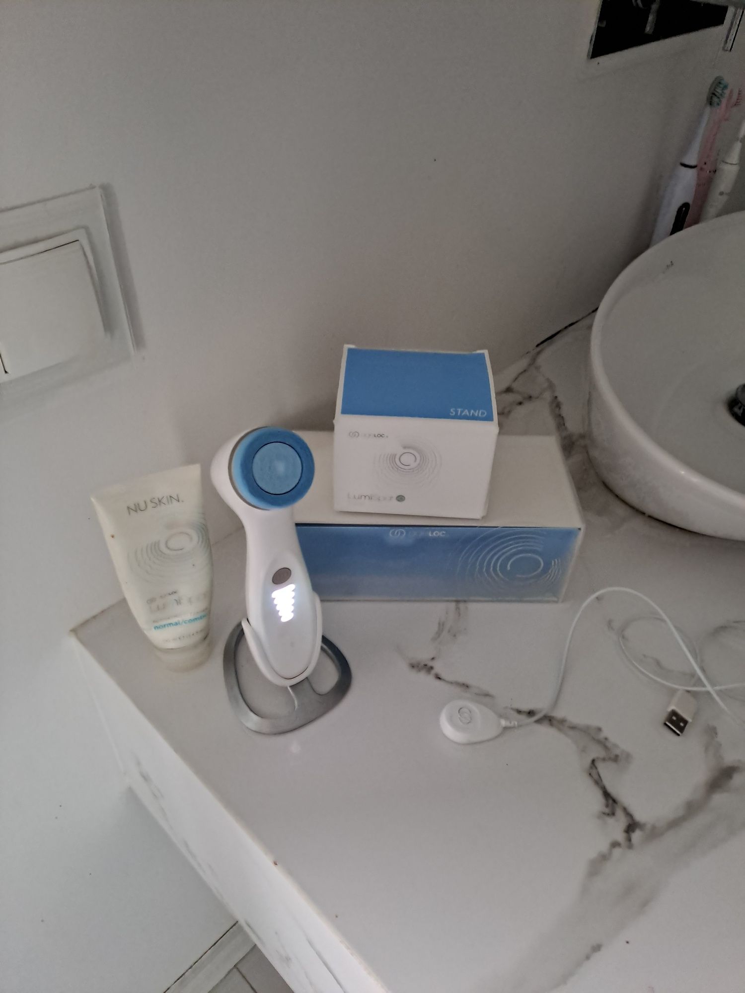 Lumi Spa Ageloc IO