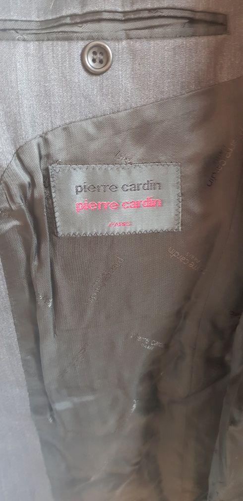 Мужской брендовый костюм Pierre Cardin. Новый!