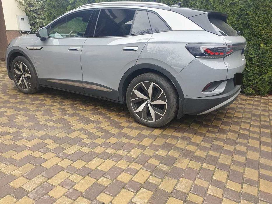 Volkswagen ID.4 Pro 2024 року