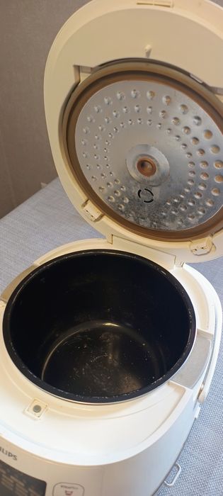 Мультиварка Philips HD4731/03 в