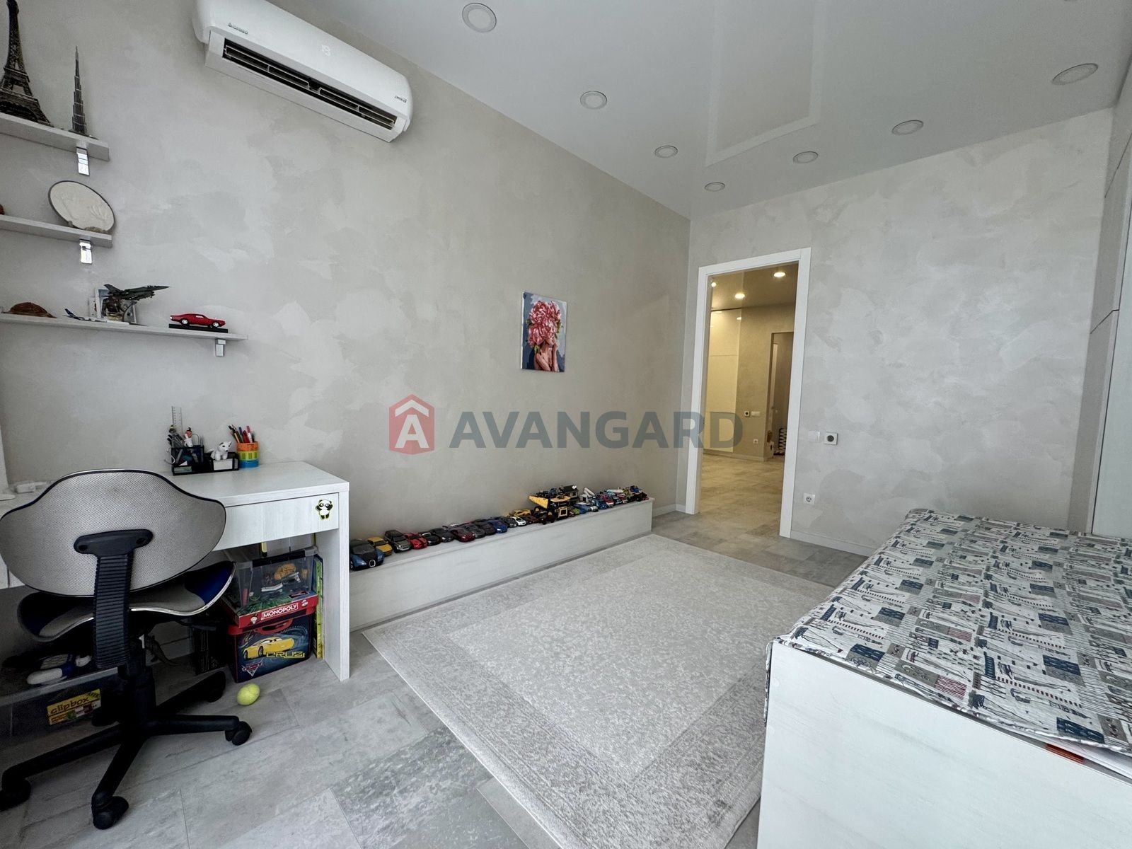 Продам 2 к квартиру в ЖК Панорама