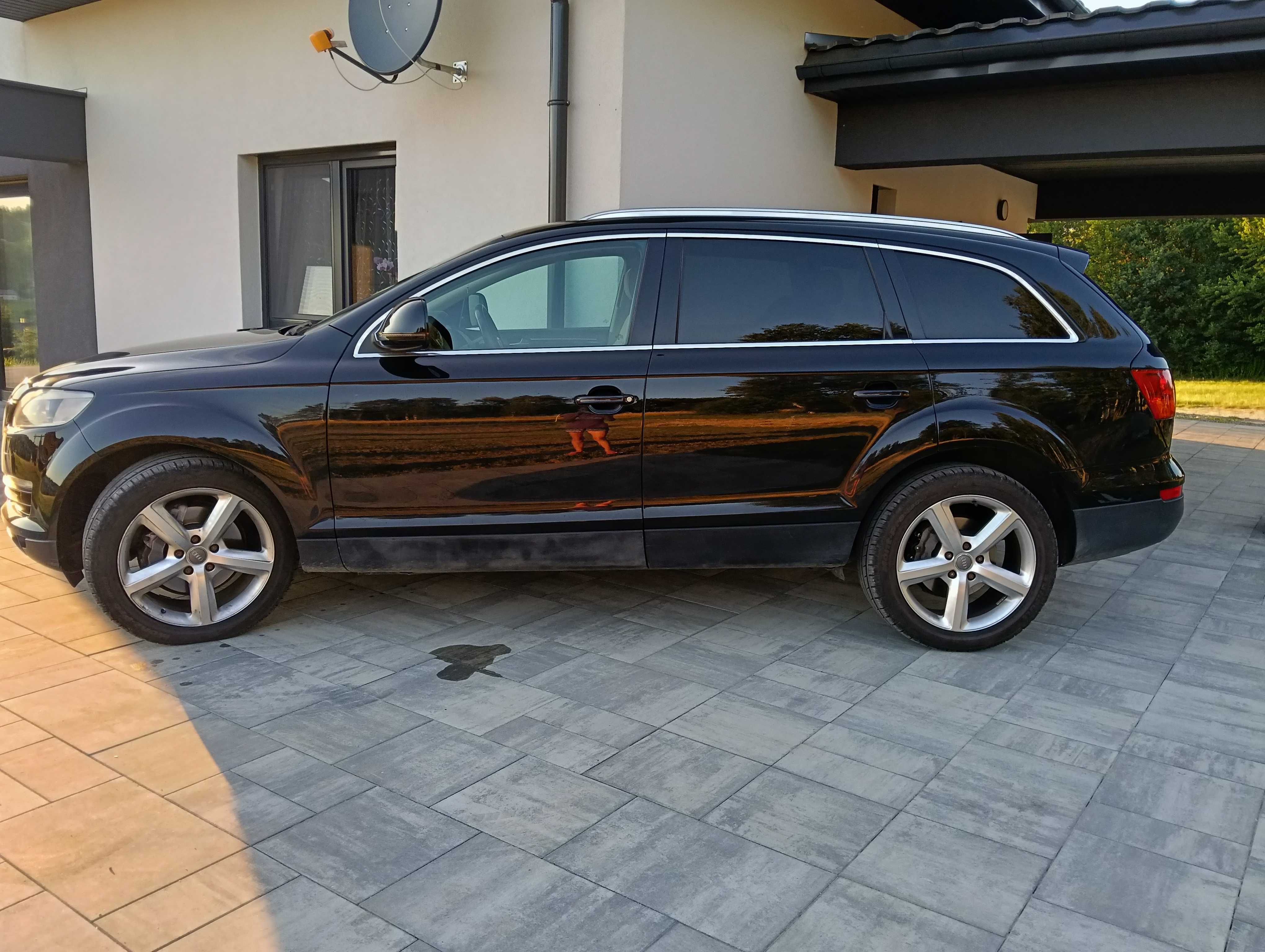 Audi Q7 2008 4x4 7 osobowe