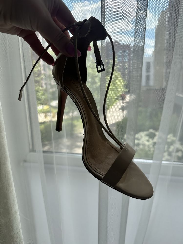 Босоніжки Schutz оригінал