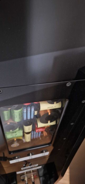 Kolumny Quadral Titan VIII