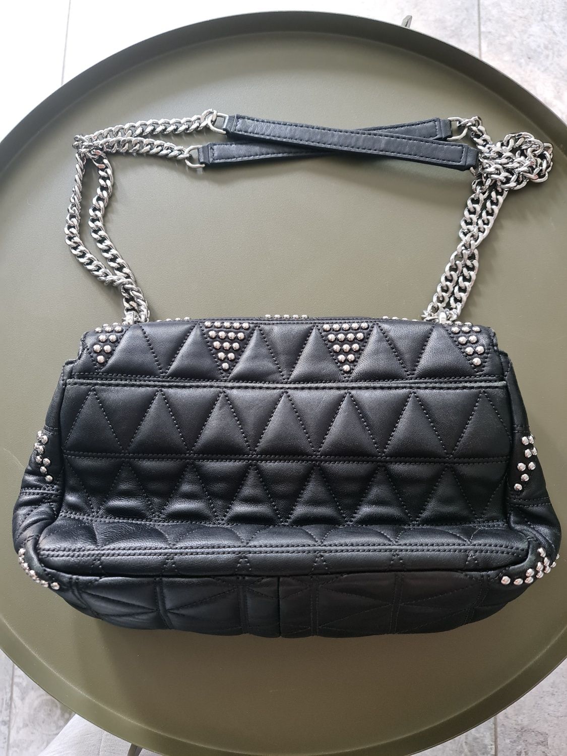 Michael Kors torebka ćwieki jety y2k srebrna skóra naturalna sloan sko