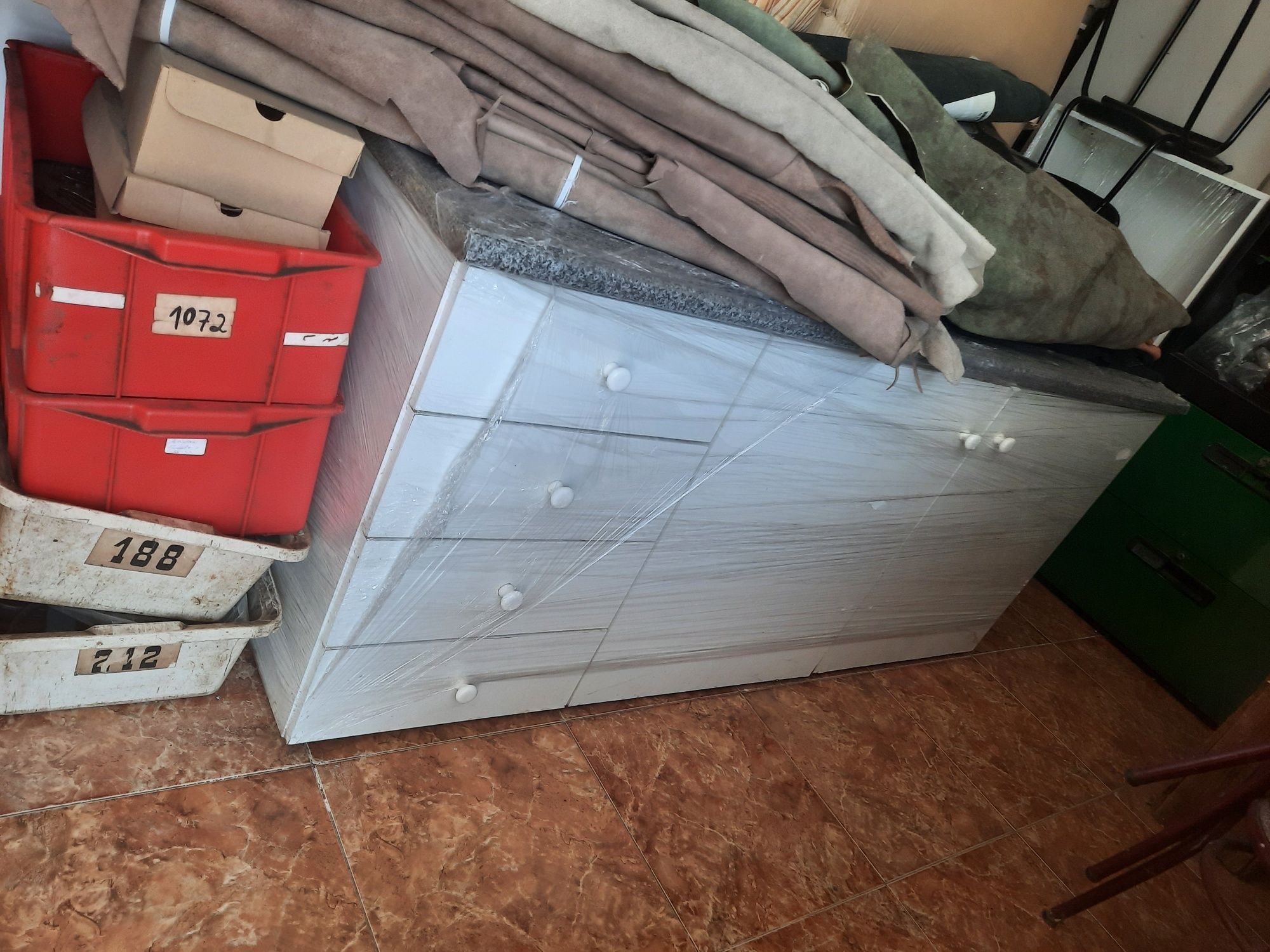 Moveis novos acabados/ por acabar