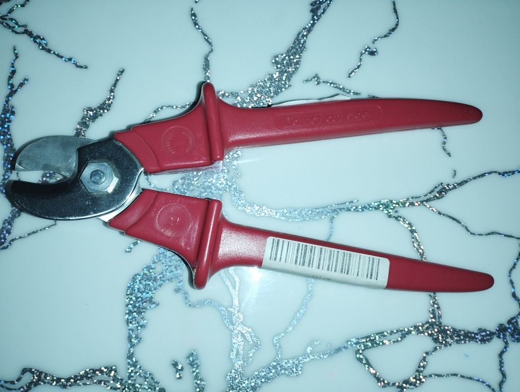 Кабелерізи, ножиці для різки кабелю KNIPEX