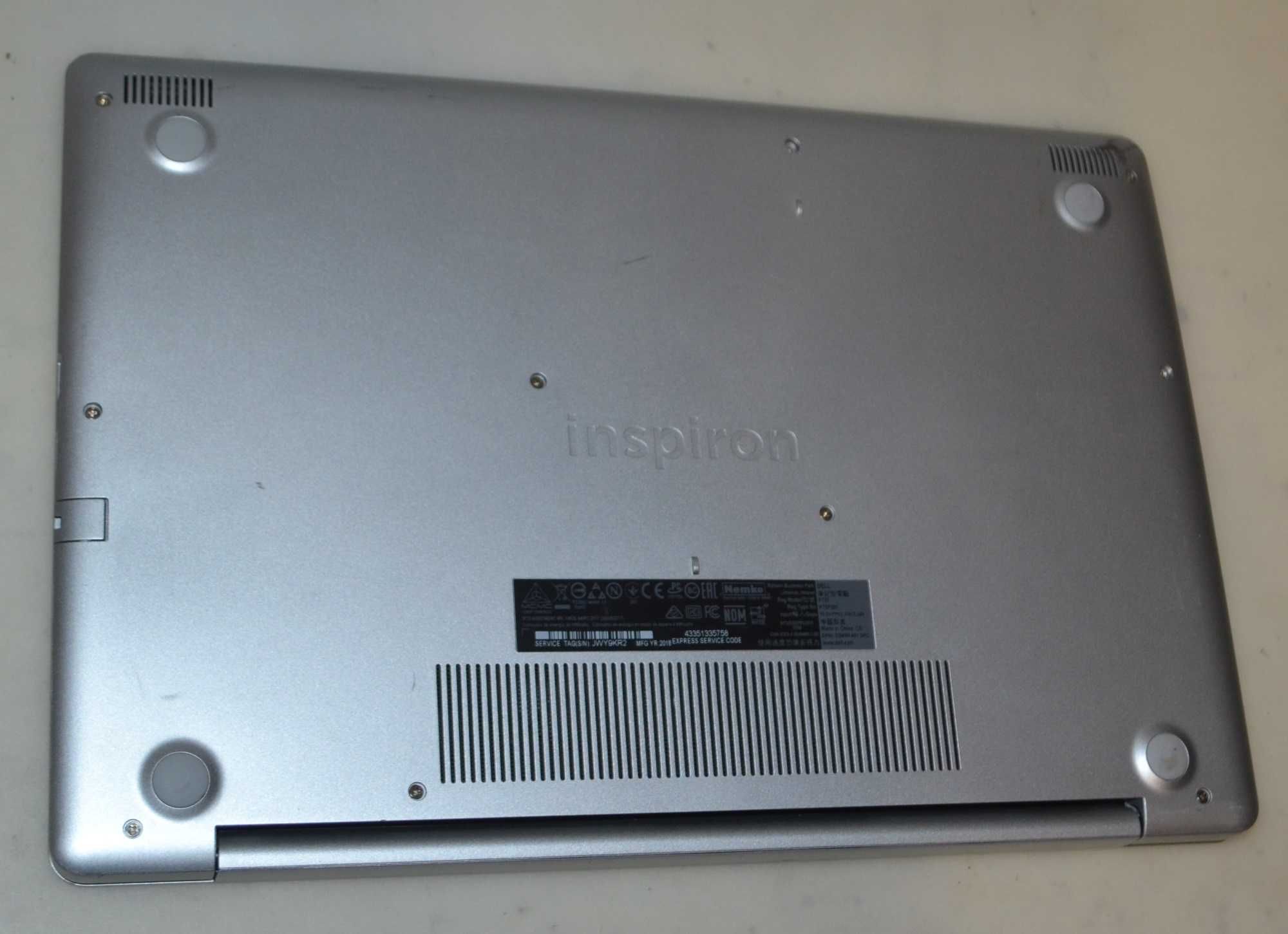 Ноутбук Dell Inspiron 15 5000 \ FullHD IPS \ I5 \ 16Gb \ SSD 512Gb