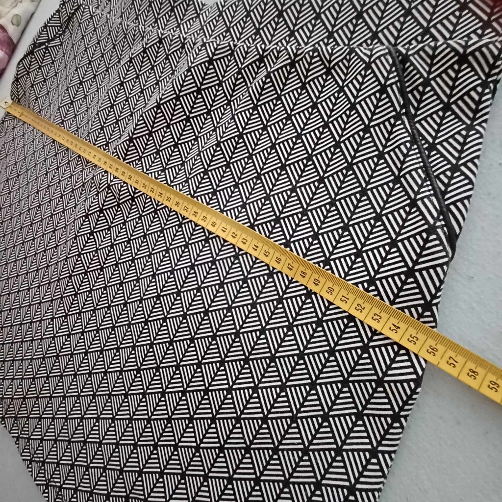 Spódnica XL, In Extenso