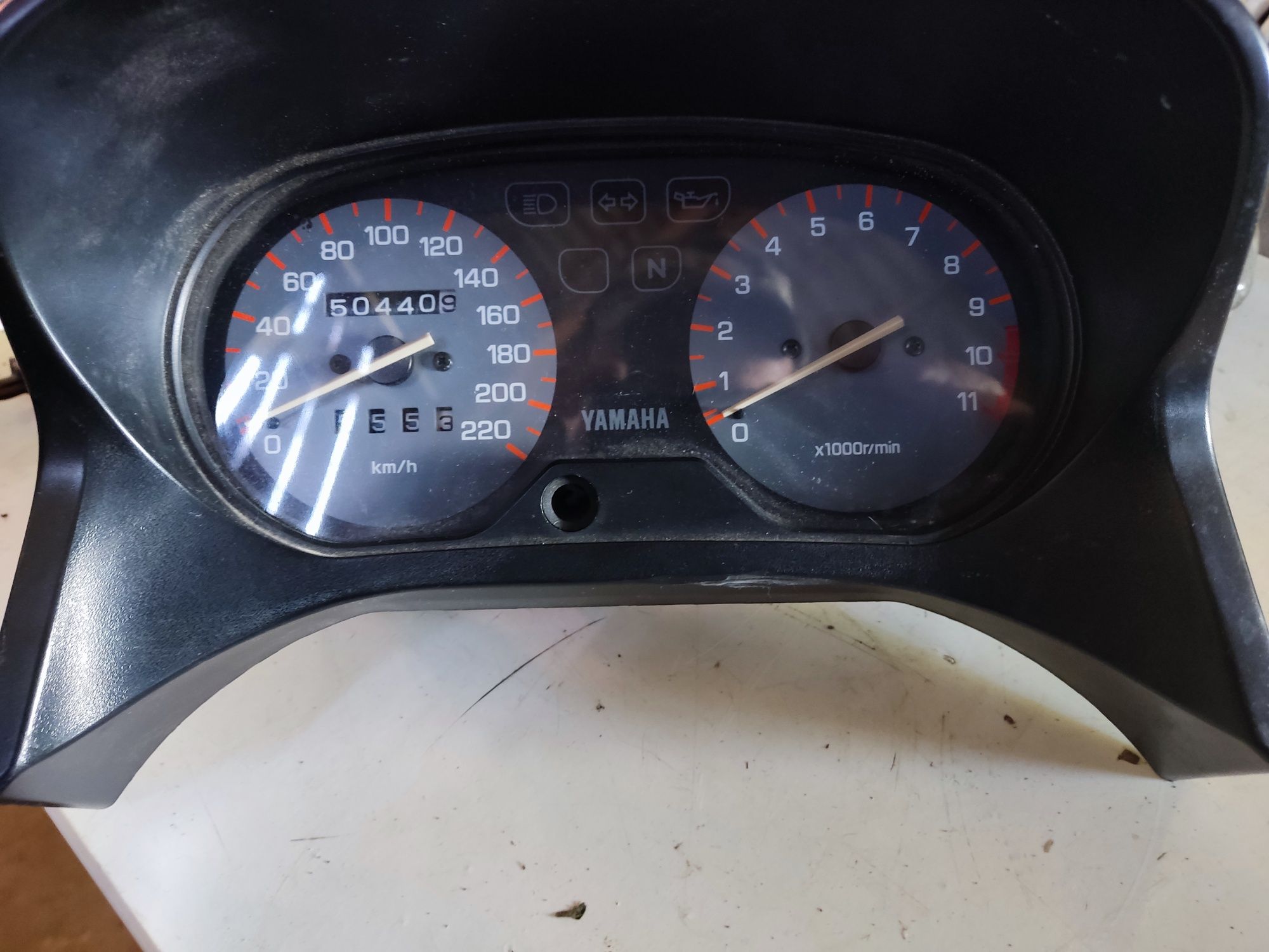 Yamaha xj 600 diversion licznik