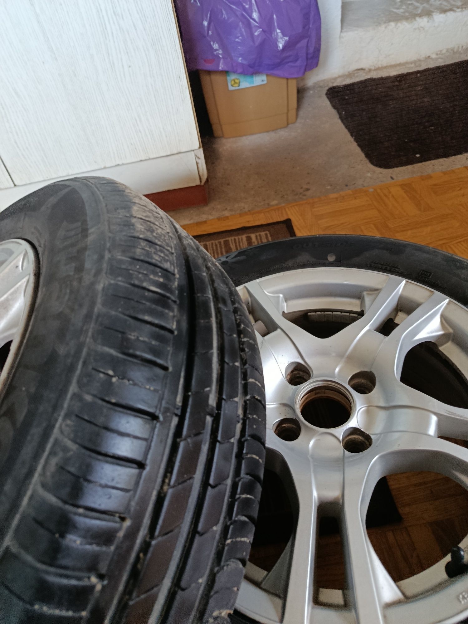 Opony  letnie z felgami  4x100