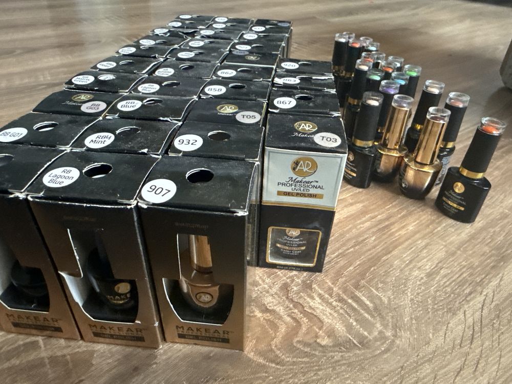 Lakiery i bazy hubrydowe Makear nowe i prawie nowe