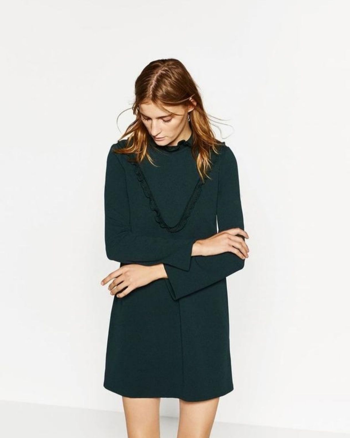 Зелена сукня плаття Zara з рюшами S