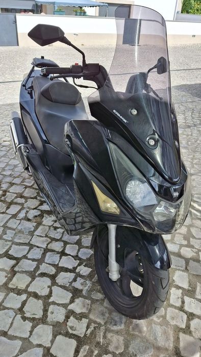 Daelim S3 Maxi scooter