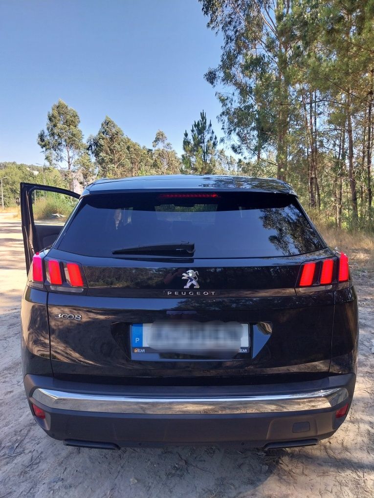 Peugeot 3008 BLUEHDI Active